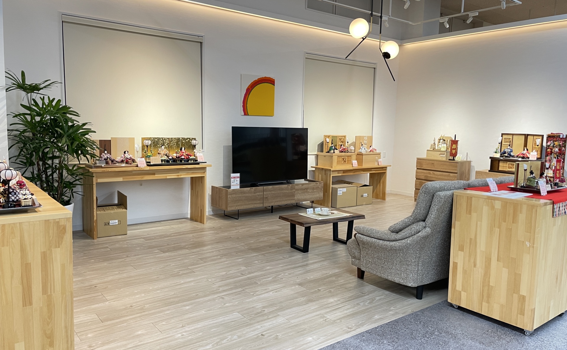 桃の節句 雛人形 | トピックス | 八女四季彩館（旧名称：八女人形会館）