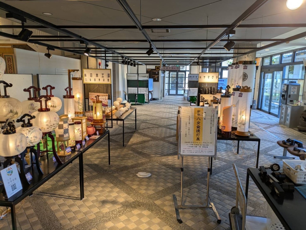 八女伝統工芸館にて『新作 八女盆提灯展』開催中です | トピックス